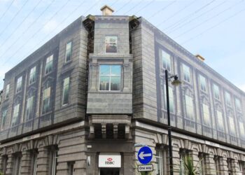 Why Are Building Wraps Popular For Advertising?