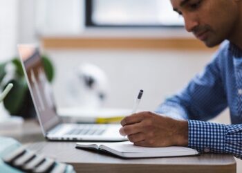 Hiring a professional business plan writer