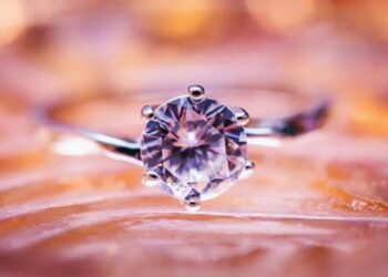 How to shop for diamond engagement rings