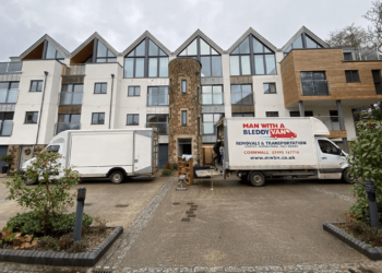 Do I Need To Hire Professional Movers In Cornwall?