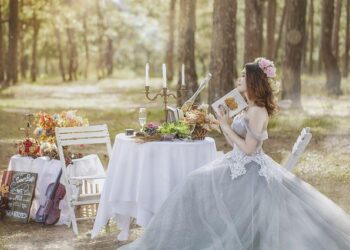 How To Prepare For Wedding Dress Shopping