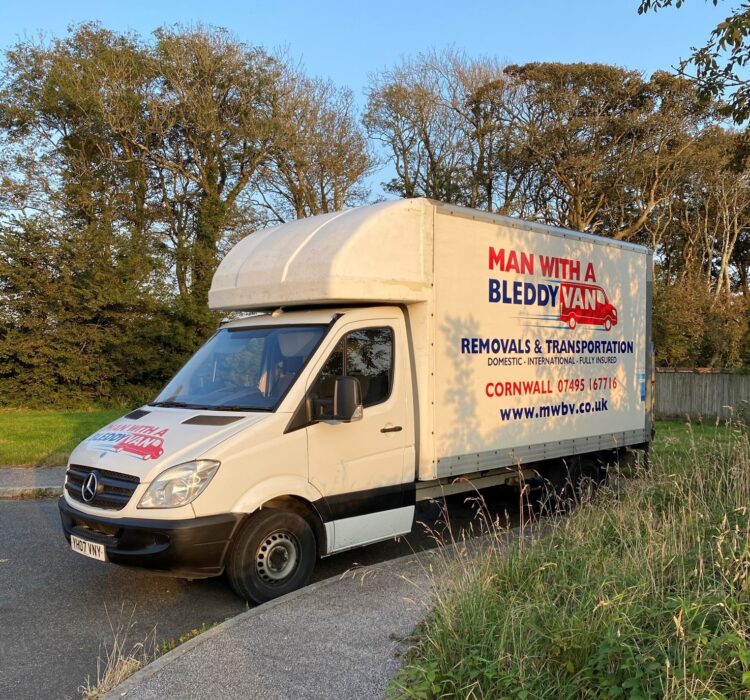 The benefits of hiring a Truro moving company