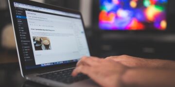 The benefits and advantages of reading news