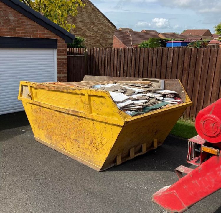 What are the benefits of hiring a skip in Enfield? Birmingham Bulletin