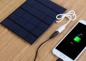 Advantages and Disadvantages of Solar Mobile Chargers