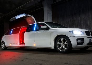 Frequently Asked Questions About Wedding Limo Hire