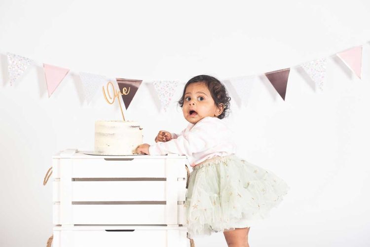Tips for Creating the Perfect Cake Smash Photo Session