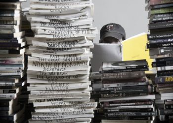 3 Benefits of Hiring a Literary Agent