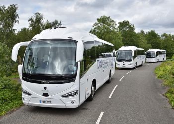 Important Considerations When Choosing a Coach Hire Service