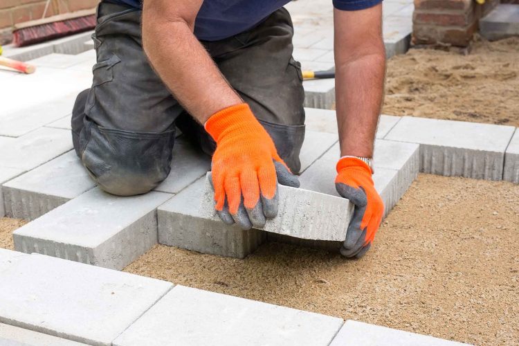 8 Reasons To Use Patio Contractors