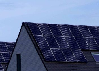 Sourcing a Solar Business: Top Considerations for Quality and Reliability
