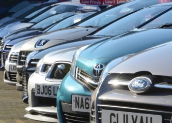 What Can Be Gained From Selling A Car For Cash?