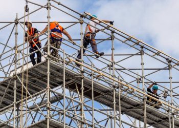 How to Choose the Right Scaffolding Company Surrey