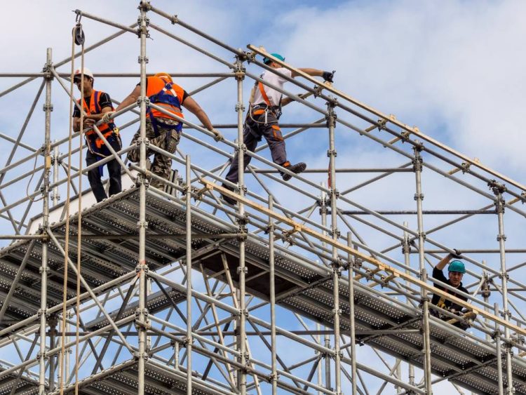 How to Choose the Right Scaffolding Company Surrey