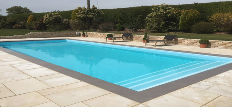 From Installation to Relaxation: Discover the Advantages of Fiberglass Pools in the UK