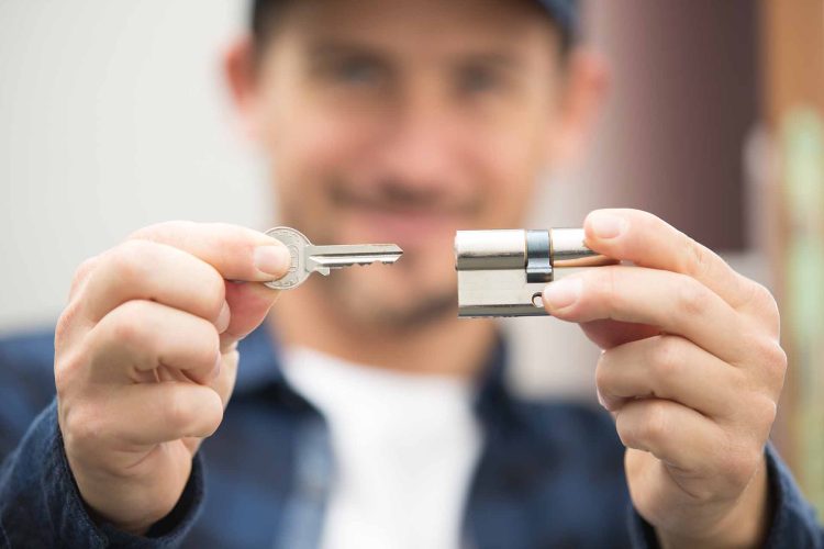 Why You May Need the Services of a Locksmith in Thatcham RG18