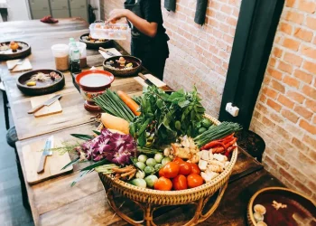 Savoring Authenticity: Top Reasons to Dive into Thai Cooking Lessons