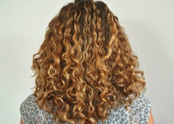 Why Your Curly Hair Deserves a Professionals Touch: What to Expect at a Melbourne Curly Hair Salon