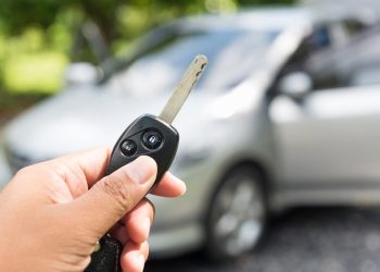 When to Call an Auto Locksmith for Replacement Car Keys in Leeds