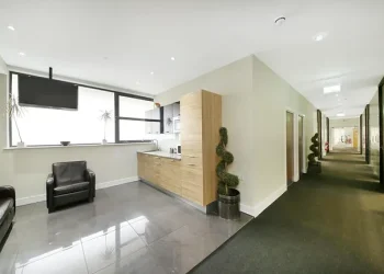 Accessible Luxury: How Serviced Offices Create Premium Office Spaces