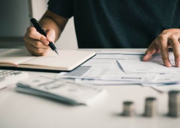 Beyond Bean Counting: Unveiling the Essential Qualities for Hiring Your Next Financial Controller