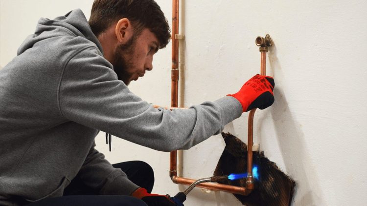 Stay Safe From Carbon Monoxide Poisoning With Gas Engineers