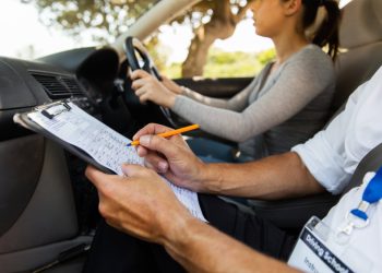 Beyond the Textbook: Halesowen Driving Lessons That Take You From Nervous Novice to Test-Day Triumphant