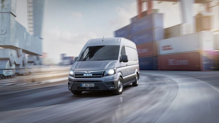 How a Man with Van in Bristol Can Streamline Your Home or Office Move