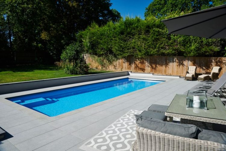 Revitalize Your Outdoor Space: Swimming Pool Refurbishment Options in the UK