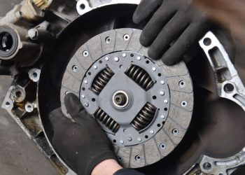 Don’t Ignore These Warning Signs: How to Know When Your Vehicle Demands Clutch Repair