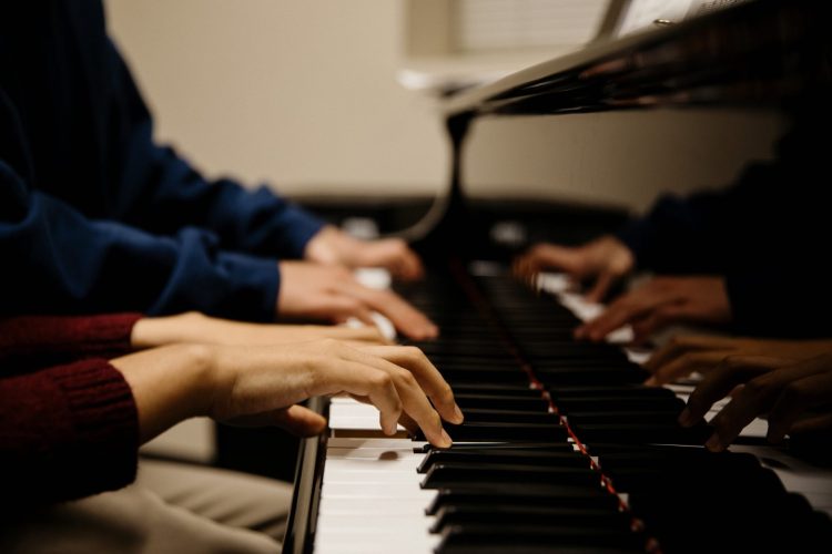 Top Considerations for Choosing Piano Teachers in London