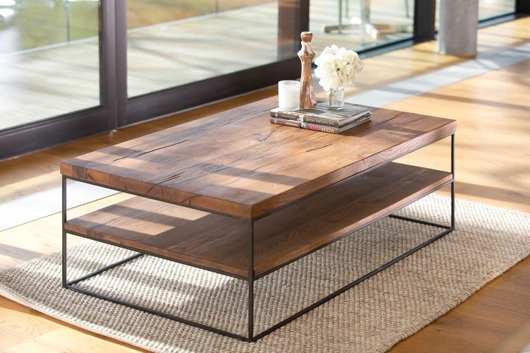 How to Style Your Coffee Table Like a Pro: Tips and Tricks