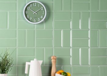 Exploring the Enduring Popularity of Green Metro Tiles in Interior Design