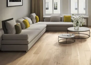 Choosing Oak Flooring: Factors to Consider for a Perfect Selection