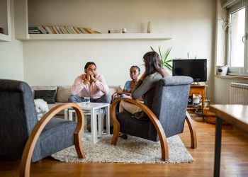 Building a Stronger Bond: Why Couples Therapy is on the Rise