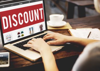 The Popularity of Shopping at an Online Bargain Store