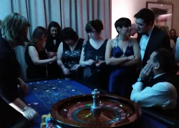 Winning Ways: How Fun Casinos Bring People Together And Foster Healthy Bonding Dynamics Among Groups