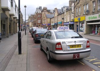 Exploring London with a Baby: The Advantages of a Minicab with Baby Seat