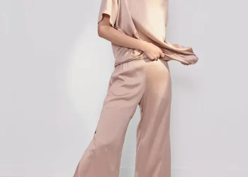 Fashionable Loungewear: Redefining Women’s Wardrobes for Work, Play, and Relaxation