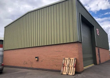 Maximizing Value: The Case for Using Specialists in Exterior Wall Cladding Spraying
