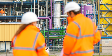A Comprehensive Look at the Benefits of Safety Management Training for All Stakeholders