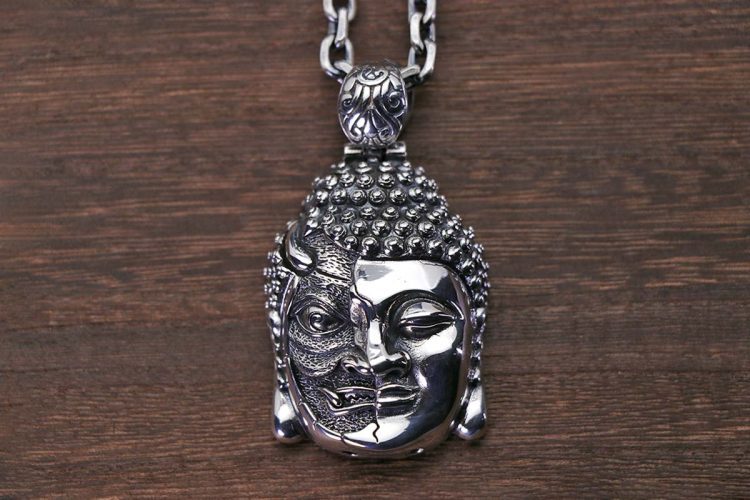 From Altar to Amulet: Buddhist Iconography in Pendant Form