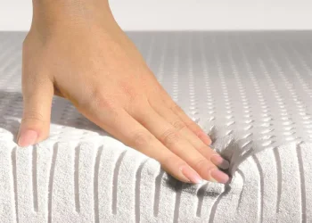 How a Latex Mattress Can Improve Your Sleep and Wellbeing