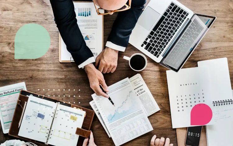 Navigating Business Regulations: How to Select a Compliance Consultancy UK