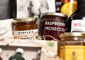 Unwrapping Joy: How Luxury Food Hampers Create Lasting Memories