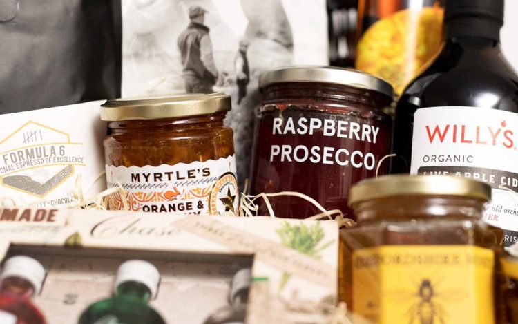 Unwrapping Joy: How Luxury Food Hampers Create Lasting Memories