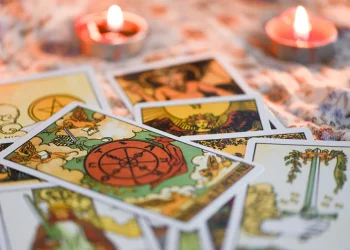 Navigating Uncertainty with Tarot Card Readings: A Path to Personal Clarity