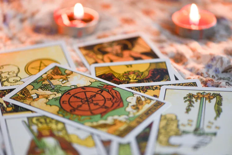 Navigating Uncertainty with Tarot Card Readings: A Path to Personal Clarity