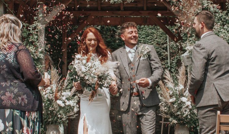 From Dreams to Reality: What Your Wedding Florist Can Actually Deliver