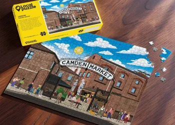 Piece by Piece: A London Landmark Puzzle Tour